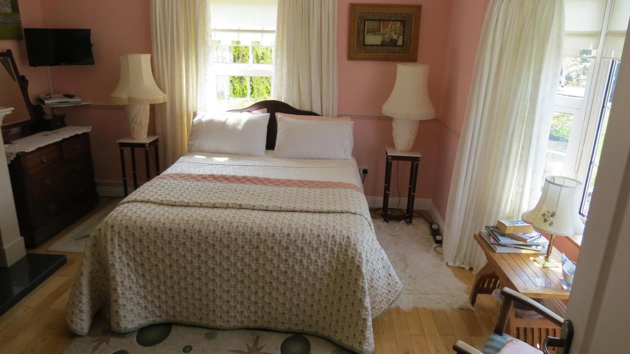 Bed and Breakfast Tyreda Ennis Exterior foto